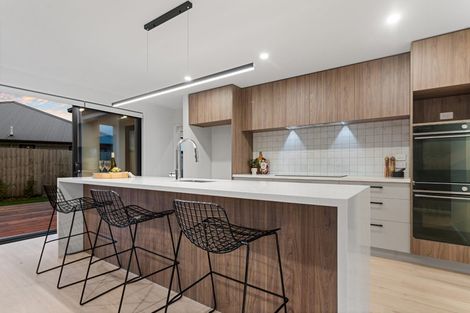 Photo of property in 131 Aviemore Drive, Marshland, Christchurch, 8083