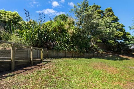 Photo of property in 17 Carlton Road, Pukekohe, 2120