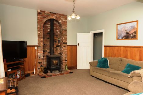 Photo of property in 132 Mcmurdo Street, Tinwald, Ashburton, 7700