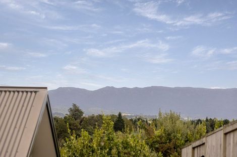 Photo of property in 14 Anglers Way, Omokoroa, 3114