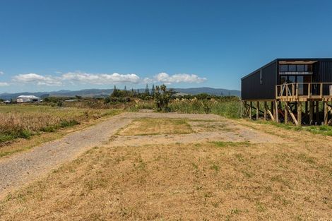Photo of property in 38 Kapiti Lane, Otaki Beach, Otaki, 5512