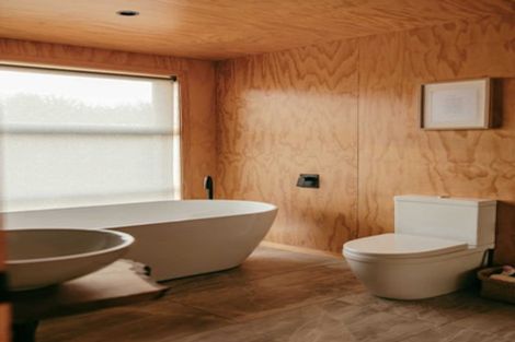 Photo of property in 120 Mair Road, Curio Bay, Tokanui, 9884