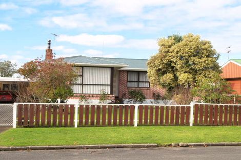 Photo of property in 1/3 Nogat Avenue, Papatoetoe, Auckland, 2024