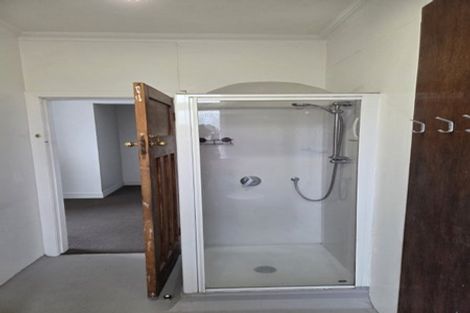 Photo of property in 14 Rolleston Street, Mount Cook, Wellington, 6021