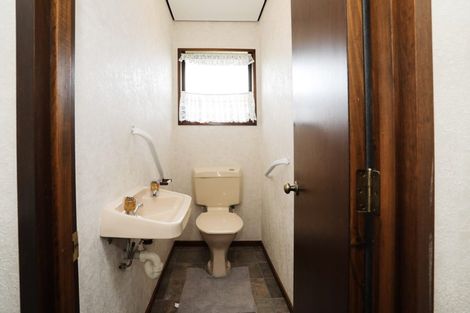 Photo of property in 35 Vogel Street, Waikiwi, Invercargill, 9810