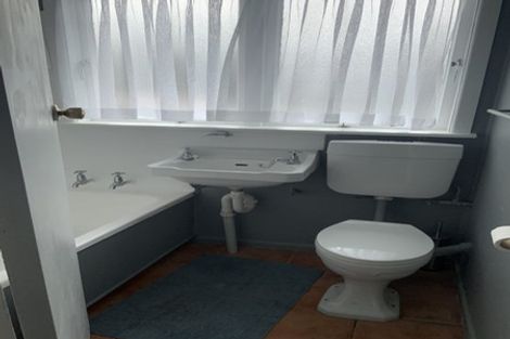 Photo of property in 1/4 Granville Street, Silverstream, Upper Hutt, 5019