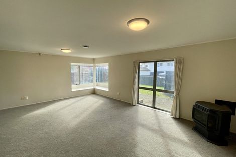 Photo of property in 3/8 Solana Court, Botany Downs, Auckland, 2010
