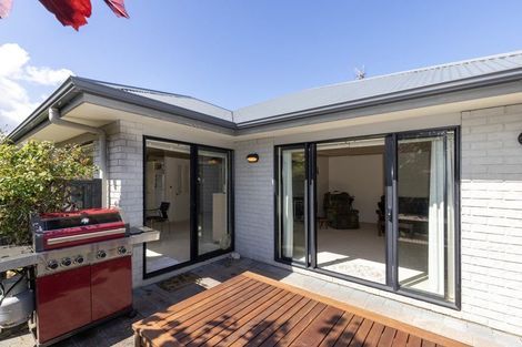 Photo of property in 7 Manhattan Court, Paraparaumu Beach, Paraparaumu, 5032