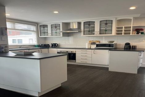 Photo of property in 214 Fitzgerald Avenue, Christchurch Central, Christchurch, 8011