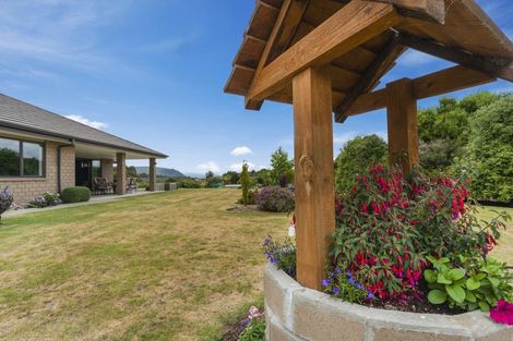 Photo of property in 12 Lacebark Drive, Kinloch, Taupo, 3377