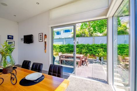 Photo of property in 25 Leven Street, Roslyn, Dunedin, 9010