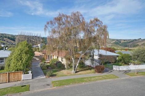 Photo of property in 31 Waiau Street, Cracroft, Christchurch, 8025