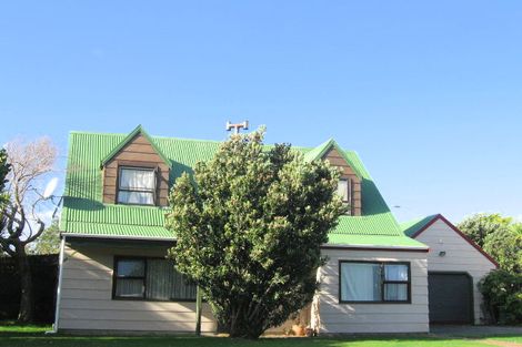 Photo of property in 42 Bodmin Terrace, Camborne, Porirua, 5026