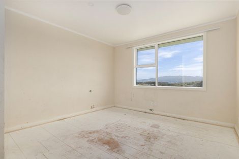 Photo of property in 8 Penguin Grove, Waitangirua, Porirua, 5024