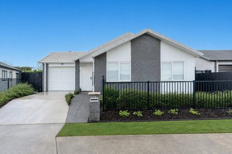 Photo of property in 13 Temepara Drive, Temple View, 3218