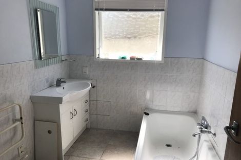 Photo of property in 96 Gills Road, Bucklands Beach, Auckland, 2014