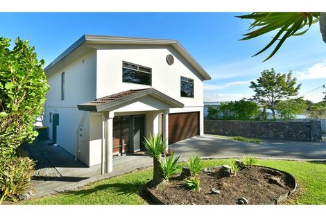 Photo of property in 81 Vipond Road, Stanmore Bay, Whangaparaoa, 0932
