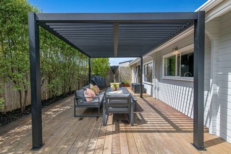 Photo of property in 24a Fairway Avenue, Red Beach, 0932