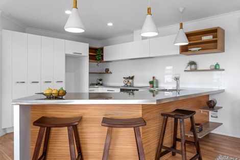 Photo of property in 15 Dawn Parade, Coastlands, Whakatane, 3120