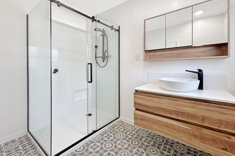 Photo of property in 153 Ngatai Road, Otumoetai, Tauranga, 3110