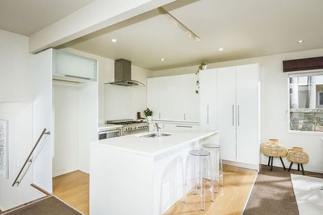 Photo of property in 1/27 Park Rise, Campbells Bay, Auckland, 0630