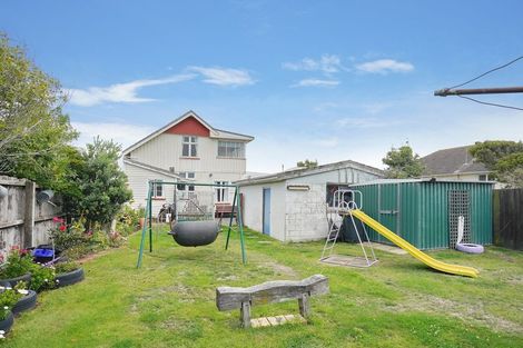 Photo of property in 33 Oram Avenue, New Brighton, Christchurch, 8061