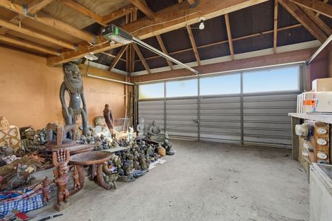 Photo of property in 17 Aquarius Drive, Kawaha Point, Rotorua, 3010