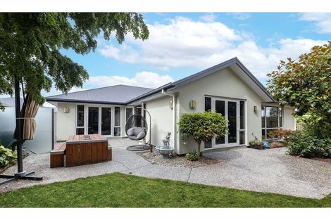 Photo of property in 38 Pentecost Road, Rangiora, 7400