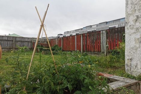 Photo of property in 37 Bay Street, Petone, Lower Hutt, 5012