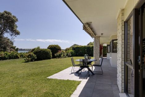 Photo of property in 6 Gerald Place, Omokoroa, 3114