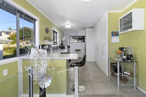 Photo of property in 8 Seaview Road, Otumoetai, Tauranga, 3110