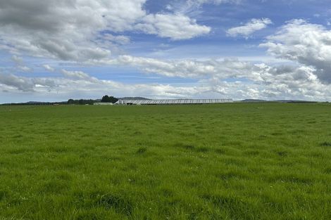 Photo of property in 44 Royal St Annes Drive, Te Kamo, 0112