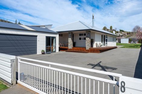 Photo of property in 8 Margate Street, Waihola, Milton, 9073