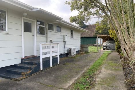 Photo of property in 34 Ongo Road, Hunterville, 4730