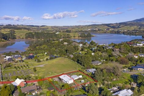 Photo of property in 13b East Street, Raglan, 3225