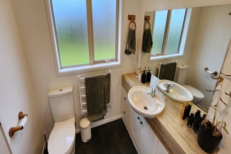 Photo of property in 18a Russell Drive, Oakura, 4314