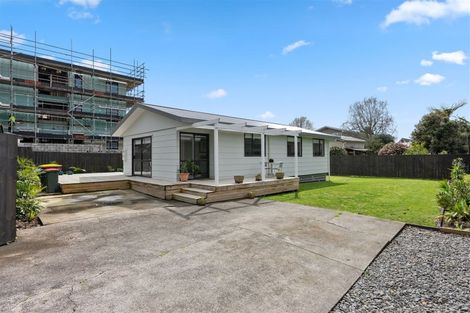 Photo of property in 2/26 Landscape Road, Papatoetoe, Auckland, 2025