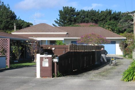 Photo of property in 187a Rangiuru Road, Otaki, 5512