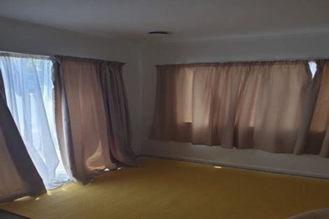 Photo of property in 1/2 Tainui Terrace, Mangere Bridge, Auckland, 2022