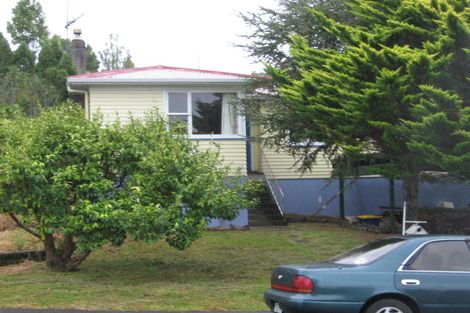 Photo of property in 46 Cheval Drive, Totara Vale, Auckland, 0629