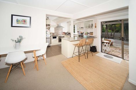 Photo of property in 96 Calliope Road, Stanley Point, Auckland, 0624