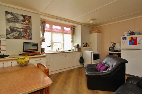 Photo of property in 17 Carlton Road, Pukekohe, 2120