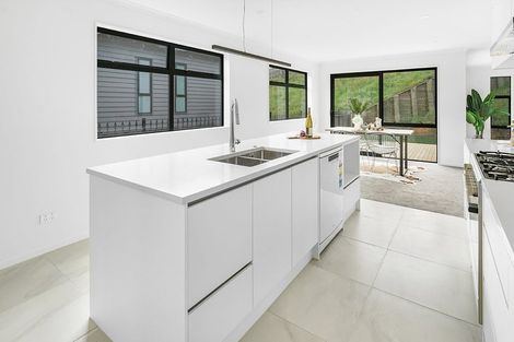 Photo of property in 11 Oku Close, Hillcrest, Hamilton, 3216