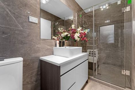 Photo of property in 32 Leathem Crescent, Pokeno, 2402