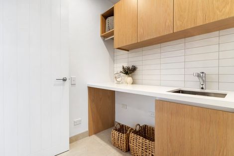 Photo of property in 117 Hibiscus Drive, Orewa, 0931