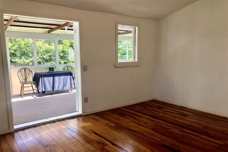 Photo of property in 10 Fifth Avenue, Mount Albert, Auckland, 1025