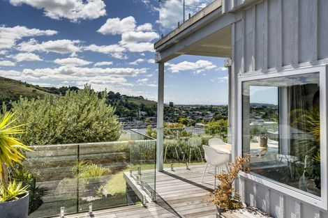 Photo of property in 51 Churchill Drive, Taradale, Napier, 4112