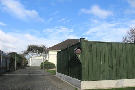 Photo of property in 8 Brighton Crescent, Highbury, Palmerston North, 4412