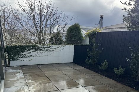 Photo of property in 3/83 Austin Street, Mount Victoria, Wellington, 6011