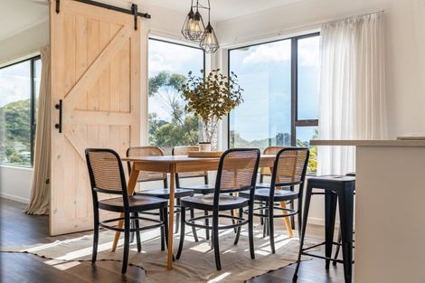 Photo of property in 79 Sea Vista Drive, Pukerua Bay, 5026